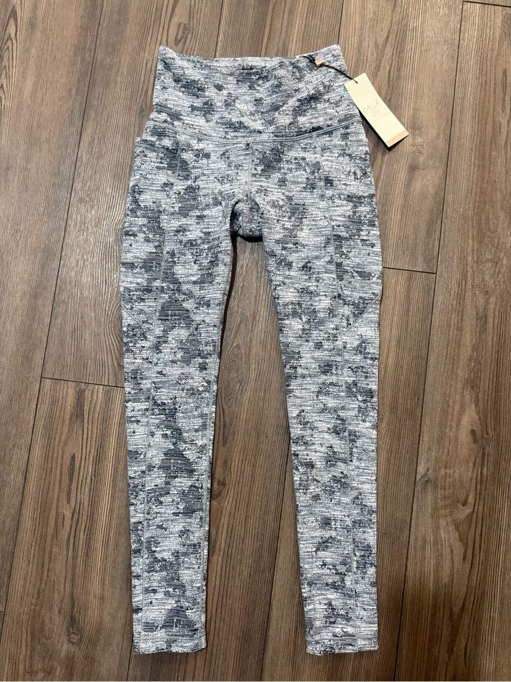 Calia High Rise Pocket Leggings XS Gray Abstract Camo Workout NWT
